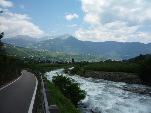 Via Claudia Augusta cyclepath, Merano